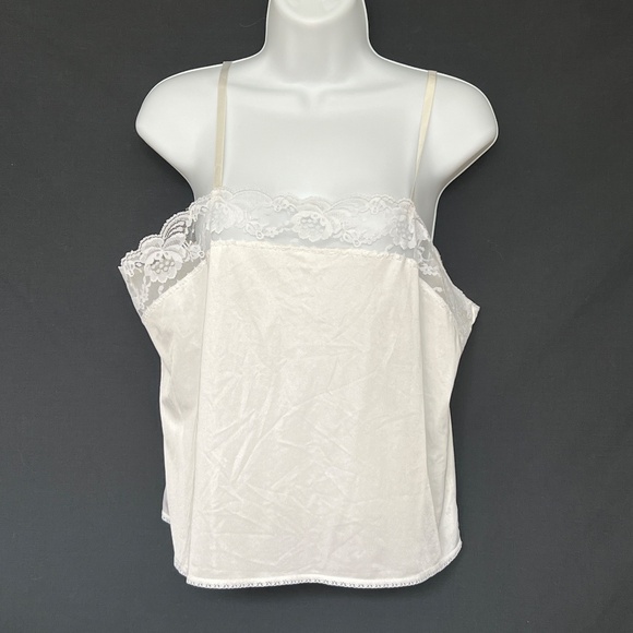 Vintage French Maid Nylon Camisole Slip Lace Trim Size 40 Made in Canada - Picture 1 of 5